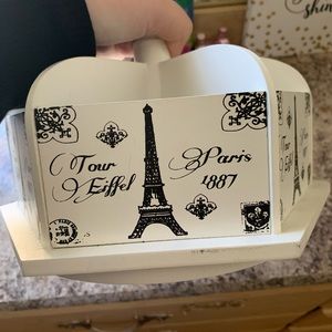 Paris Organization Used